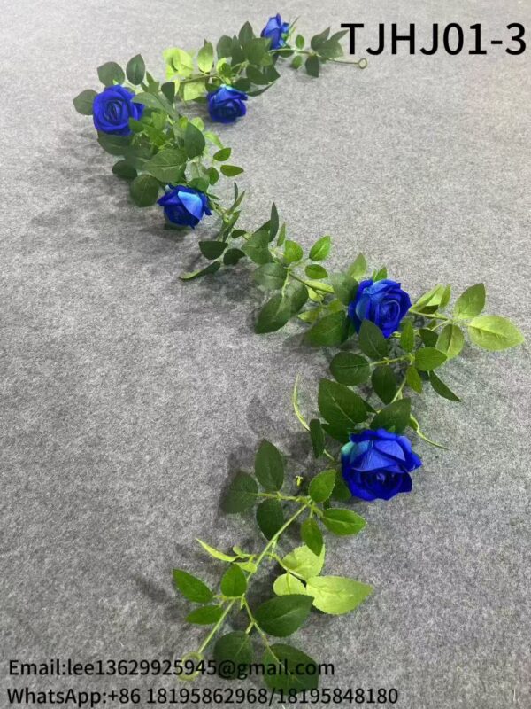TJHJ01-3 Silk Cloth Artificial Flower Rose Vine Chain